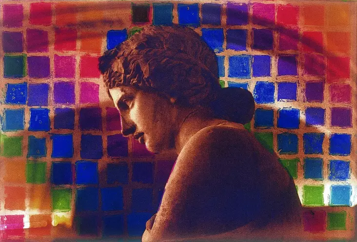 Neuvonen Kirsi: Hajonnut valo - Suuret vedokset - t10093 - 1