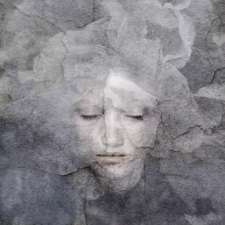 Hintsanen Päivi: Kyynelkadon hoitajat: Hauraimpien suojelija - Keskisuuret vedokset - t12325 - 2