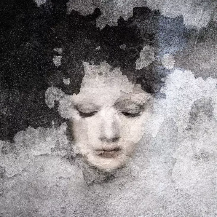 Hintsanen Päivi: Kyynelkadon hoitajat: Kyynelmullasta syntynyt - Keskisuuret vedokset - t12326 - 2