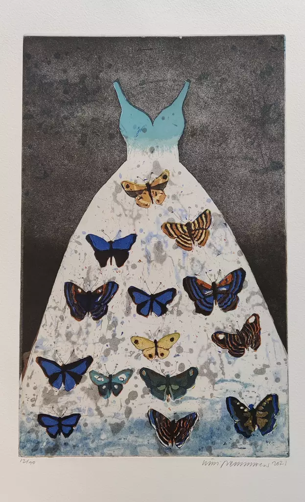 Neuvonen Kirsi:Perhospuku - Keskisuuret vedokset - t11769 - 1